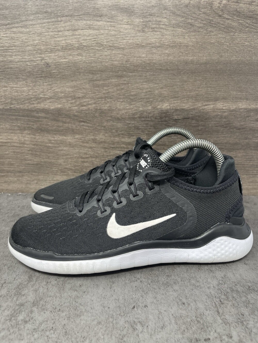 Nike Free RN 2018 Womens Size 7 Black White Running Shoes 942837-001 Training